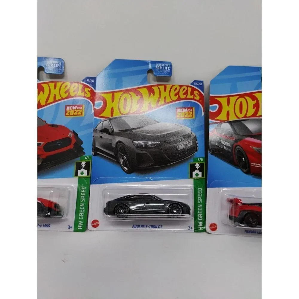 Hot Wheels Green Speed Lot of 4 Includes Hummer Nissan Leaf Ford Mustang Audi